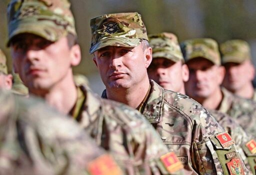 Черногория идет в НАТО