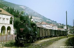83_166_Dubrovnik_freight_train.jpg